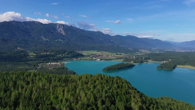 Lake Faaker See in K&auml;rnten Carinthia, Austria during summer