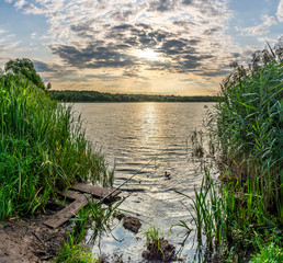 Fototapeta na wymiar Drozdy reservoir is a reservoir located at the North-Western outskirts of Minsk, on the Svisloch river.
