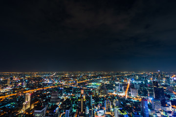 Fototapeta premium Bangkok city at night, Thailand