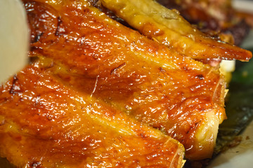  Grilled chicken is a popular food because it is fragrant and delicious. Can eat at any age