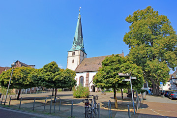 Luther-Kirche in Holzminden (ab 11. Jh., Niedersachsen)