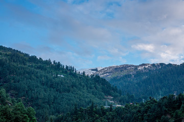 Fototapeta na wymiar Landscape of Manali in Himachal