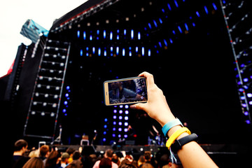 Shooting on a mobile phone