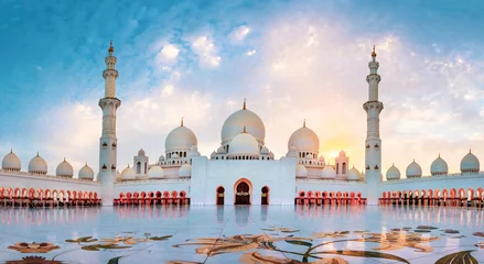 Gordijnen Sheikh Zayed Grand Mosque in Abu Dhabi panoramisch uitzicht © creativefamily