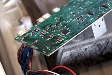Removed Printed circuit bords detail, gold plated, integrated circuits and resistors