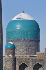 Samarkand. Blue domes in winter