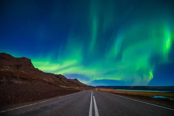 Meubelstickers Amazing Northern lights, aurora borealis at Vesturhorn mountain  in Iceland © PhotobyTawat