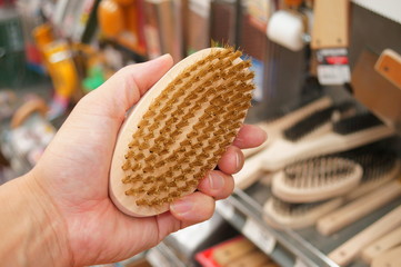 Golden metal wire brush polish
