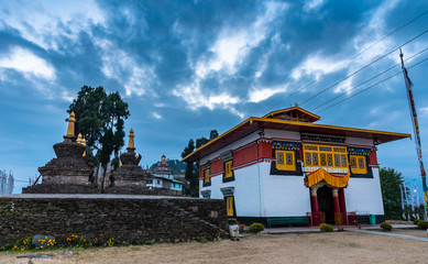 Sangag Choling monastery is situated at the southwest side of Gyalzing, west District. Sang-ngag Cholingmonastery is claimed to have founded by Lama Lhatsun Chhenpo.