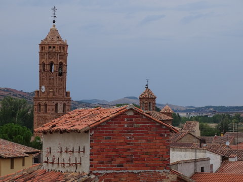 torre mudejar y palomar  corredor del jiloca navarrete del rio calamocha teruel aragon espa&ntilde;a