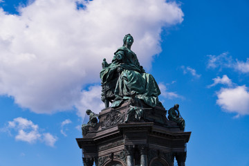 Fototapeta na wymiar Maria Theresia Denkmal Wien