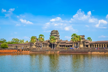 Fototapeta premium Gate of ancient temple complex Angkor Wat, Siem Reap, Cambodia.