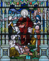 Obraz premium Stained glass window inside the historic St. Paul's Episcopal Church in downtown Richmond, Virginia