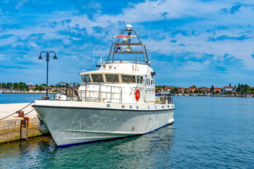 Polizeiboot im Hafen von Umag,Kroatien