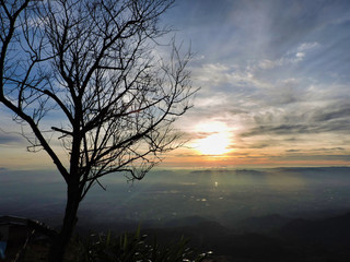 Fototapeta na wymiar Sun rise Landscape mountain view Phu tabberk Phetchabun Thailand