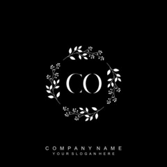 letter CO surrounded by beautiful and elegant flowers and leaves. Wedding monogram logo template. Fashion Logo template Vectors,