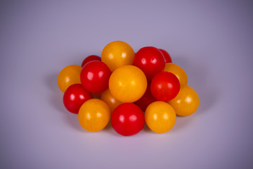 Yellow and red cherry tomatoes