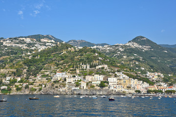 Fototapeta na wymiar Landscape of the Amalfi coast in Italy