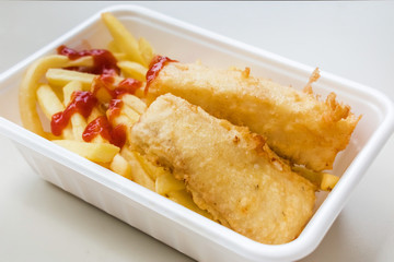 フィッシュ&チップス　British fast food fish and chips