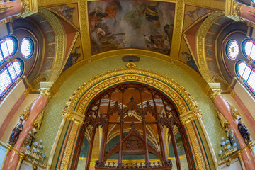 Fototapeta na wymiar Interior of the Parliament of Budapest, Hungary
