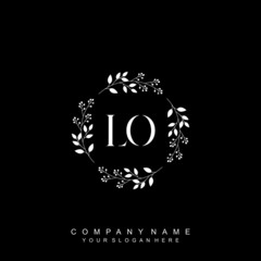 letter LO surrounded by beautiful and elegant flowers and leaves. Wedding monogram logo template. Fashion Logo template Vectors,