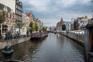 Fototapeta na wymiar Amsterdam Gracht