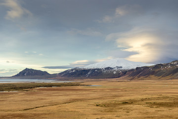 Fototapeta na wymiar Views of the glacier Snaefellsjökull in Iceland