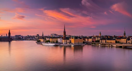 Foto op Plexiglas Stockholm Schilderachtig panoramisch uitzicht op Gamla Stan, Stockholm bij zonsondergang, hoofdstad van Zweden.