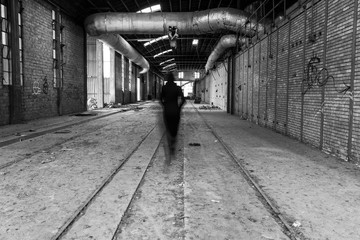 Urban exploration in an abandoned kiln