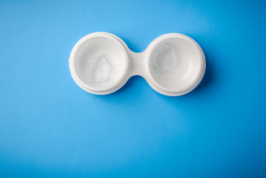 Unsuitable dried Optical corrective medical soft contact lenses for eyes in case without storage solution