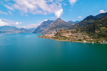 Lago D'Iseo (IT) - Marone - vista aerea da Sulzano 