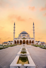 Fototapeta na wymiar Sharjah Mosque beautiful Sunset view
