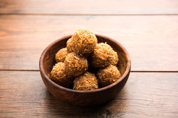 Jaggery coconut Laddoo / Nariyal gur ke laddu, indian sweet food for festivals like rakshabandhan/rakhi pournima