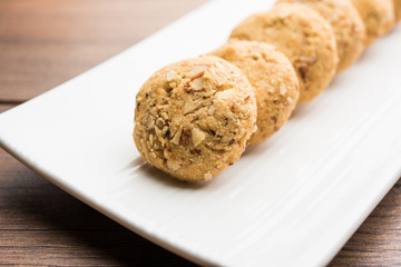 Nan khatai or Nankhatai is an authentic Indian sweet and savory eggless cookie loaded with dry fruits 