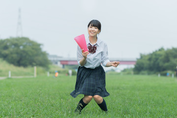 応援する女子高生