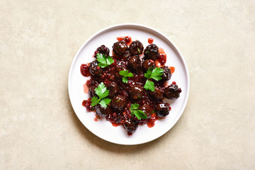 Meatballs with cranberry sauce