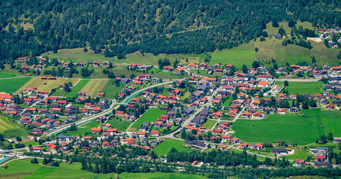 Blick auf Wallgau vom Seinskopf