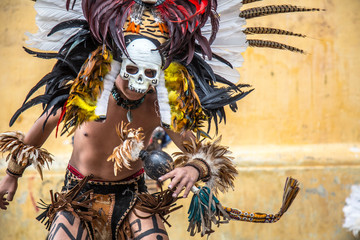 San Cristobal de las Casas, Chiapas / Mexico »; April 2018: A Mayan doing an ancient ritual in the...