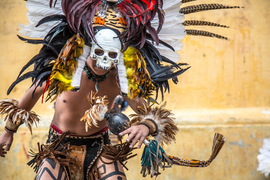 San Cristobal de las Casas, Chiapas / Mexico &raquo;; April 2018: A Mayan doing an ancient ritual in the streets of San Cristobal