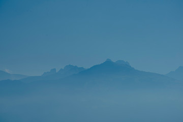 Obraz premium góry i chmury