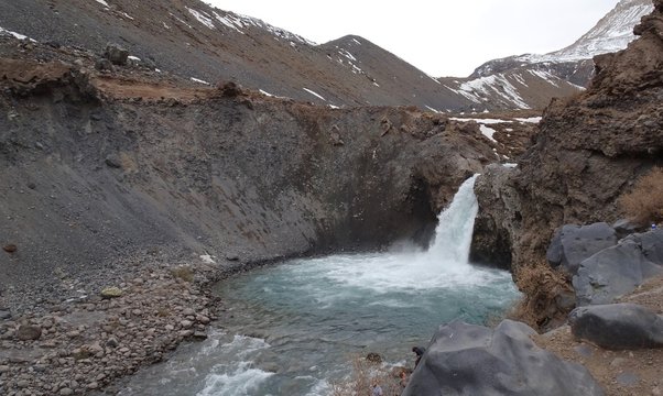 El Yeso waterfall, in the Cajon del Maipo, Chile