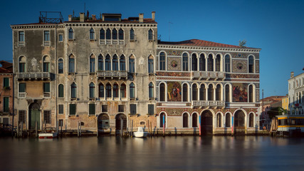 Fototapeta na wymiar Vista del Gran Canal en Venecia, Veneto, Italia