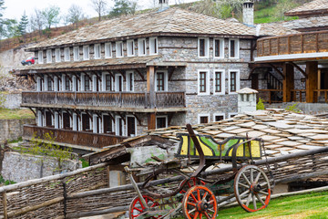 Obraz premium Stone house in the mountain