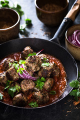 Boulette de Viande à l'Indienne et Sauce Curry