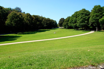 Fototapeta na wymiar Panorama aus dem Westpark in München in Bayern