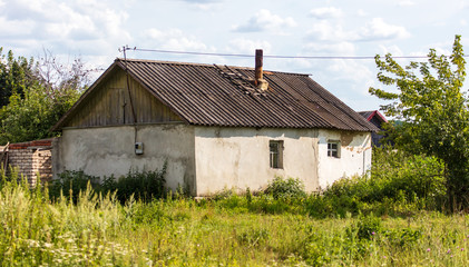 Fototapeta na wymiar Old house in the village