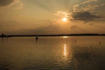 Fototapeta na wymiar Sunset at the Lake