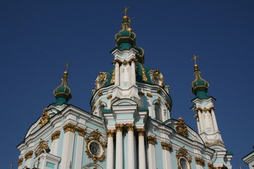 Fototapeta na wymiar beautiful Church with green domes