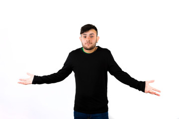 Young bearded confused man with a confused expresion