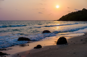 Fototapeta na wymiar sunset on the beach at Koh Kood Thailand